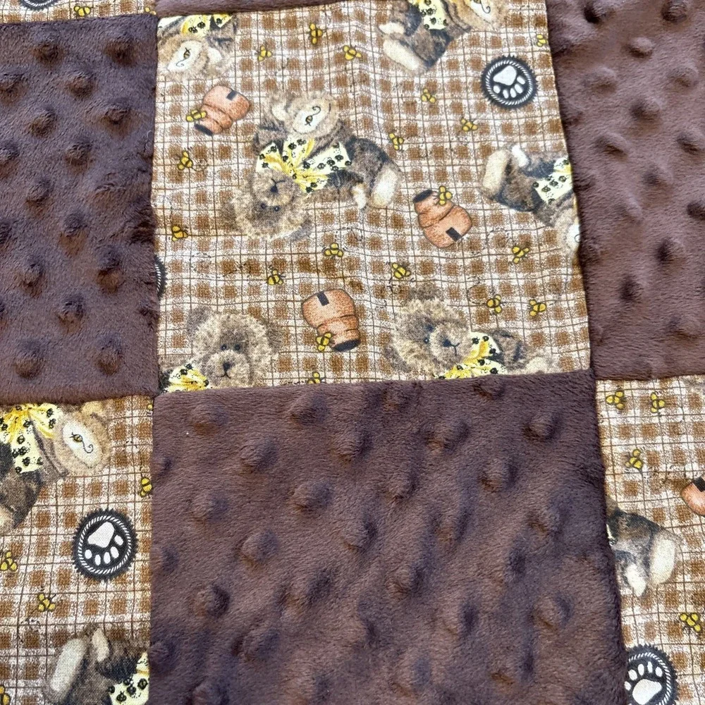 Vintage‎ Patchwork Quilt Table Topper, Four Patch Squares Bears Brown 2 Blankets